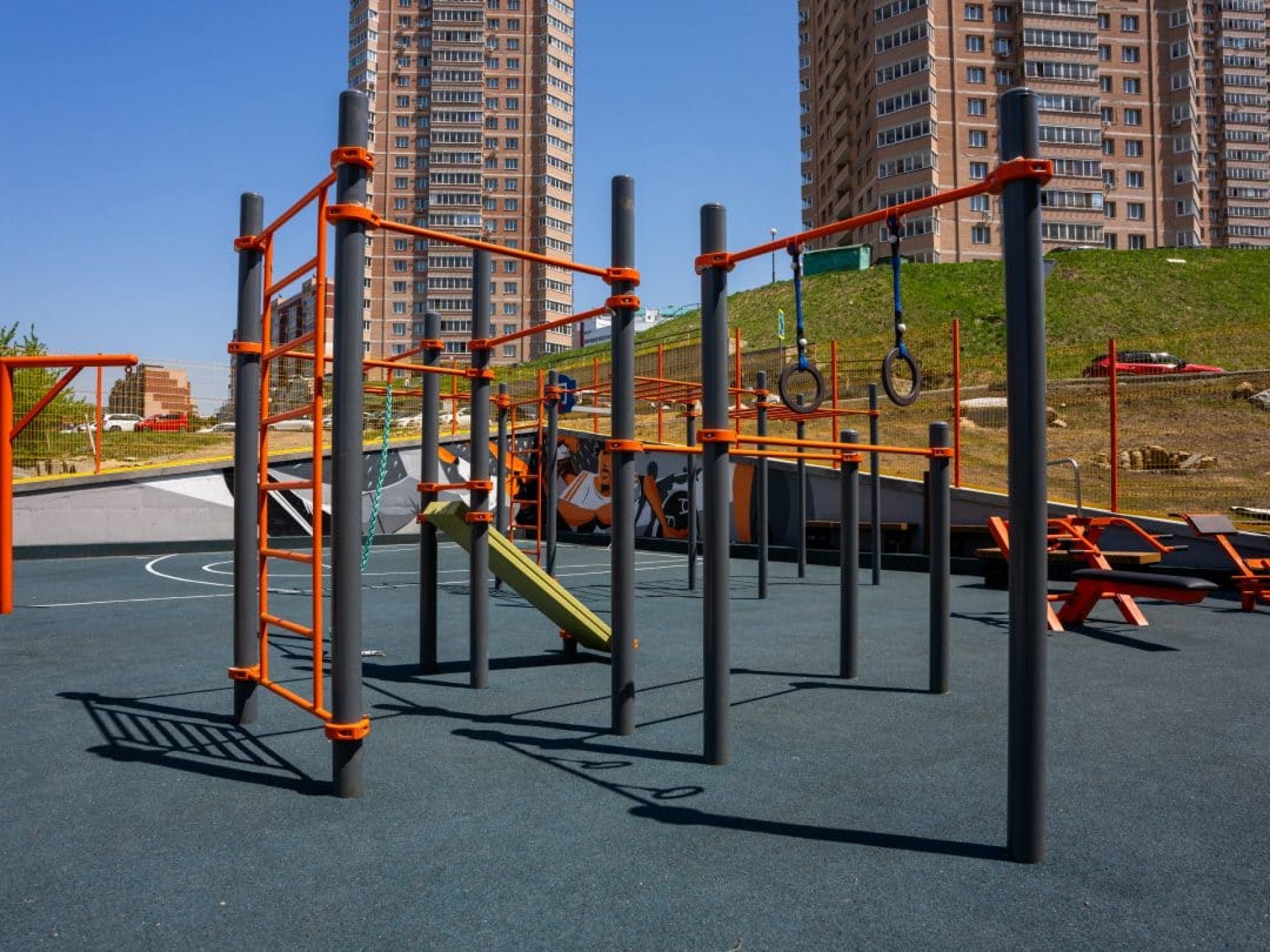 Молодежный